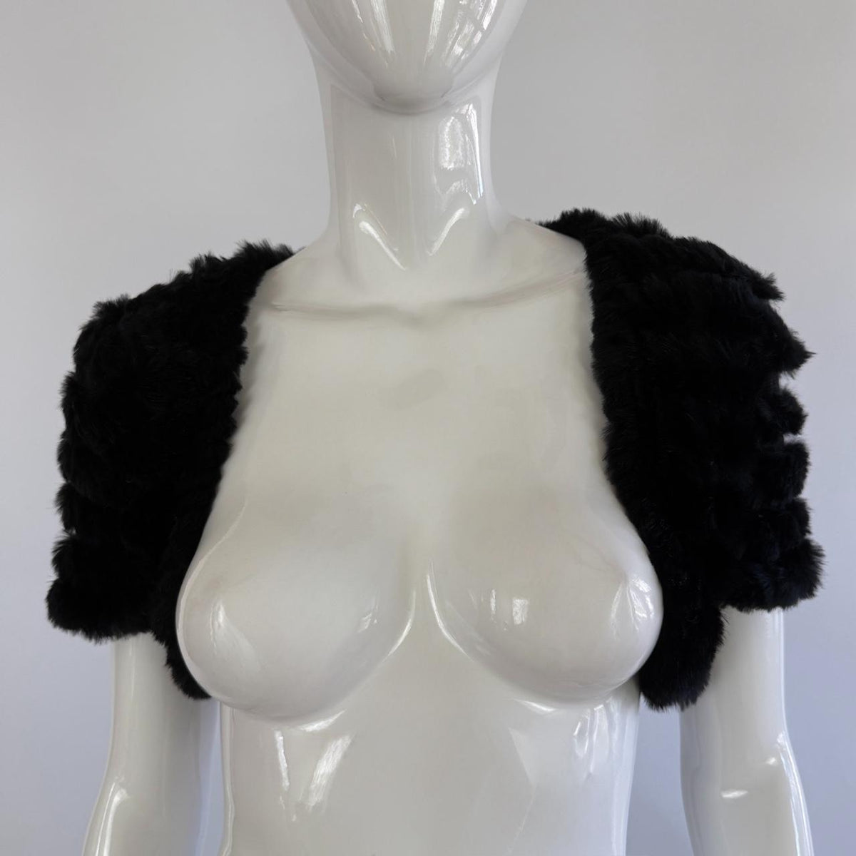 Genuine Rabbit Fur Japanese Vintage Black Knitted Bolero Shrug