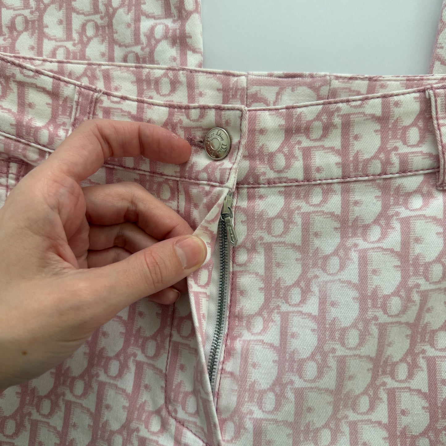 Christian Dior Spring/Summer 2004 Pink Monogram Trotter Capri Pants