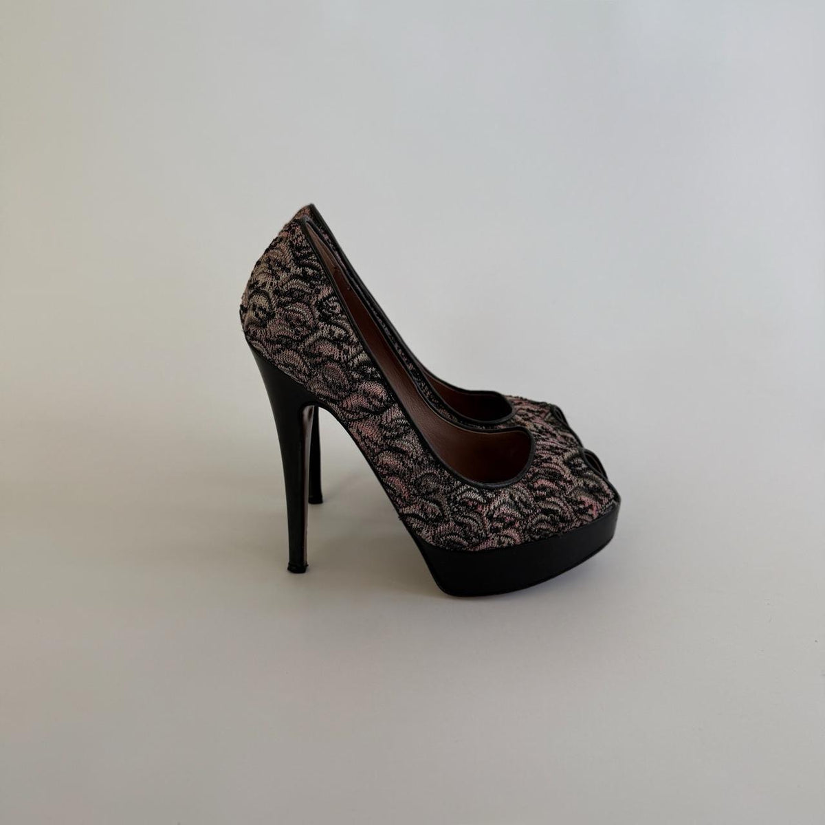 Missoni Vintage Paisley Peep Toe Platform Pumps
