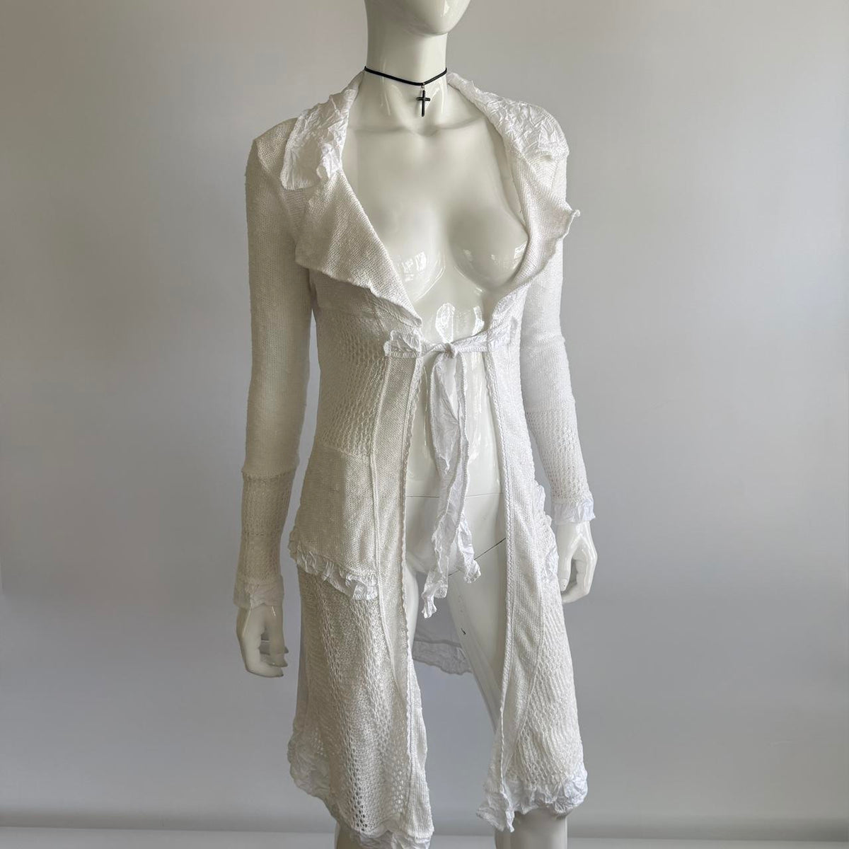 Zone Bleue Paris Vintage Long Sleeve Mid Length Tie Top