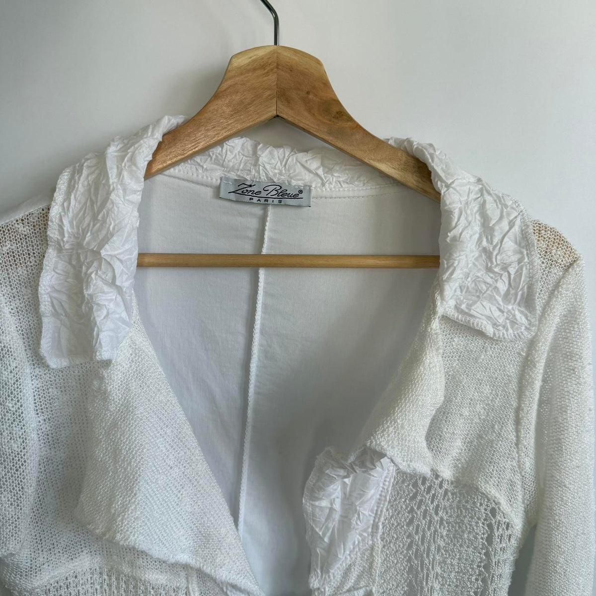 Zone Bleue Paris Vintage Long Sleeve Mid Length Tie Top
